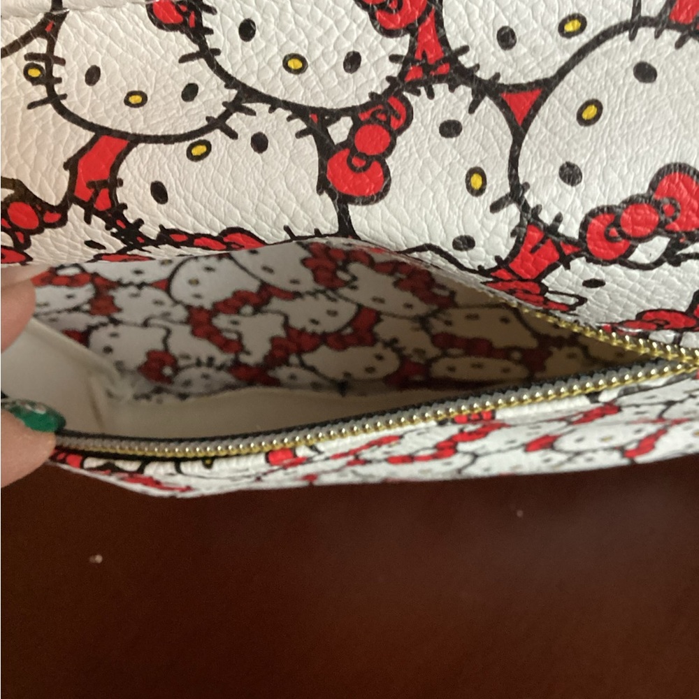 Hello Kitty mini backpack - Picture 10 of 11